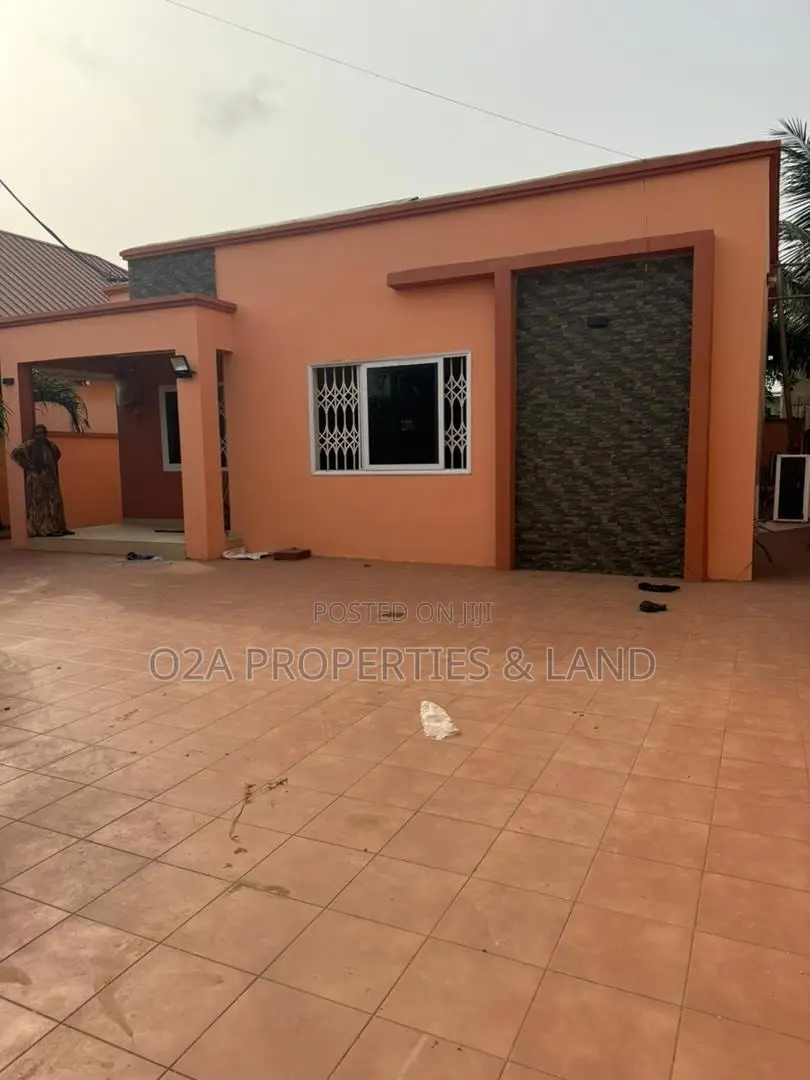 3bdrm House in Lakeside Estate for rent in Lake Side Estate