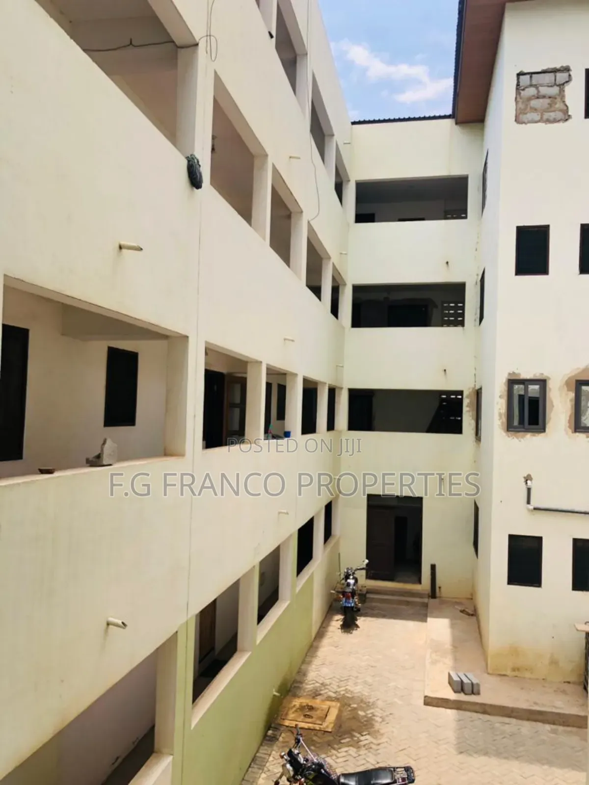 1bdrm Apartment in Kg Franco Properties, Tema Metropolitan for sale in Tema Metropolitan