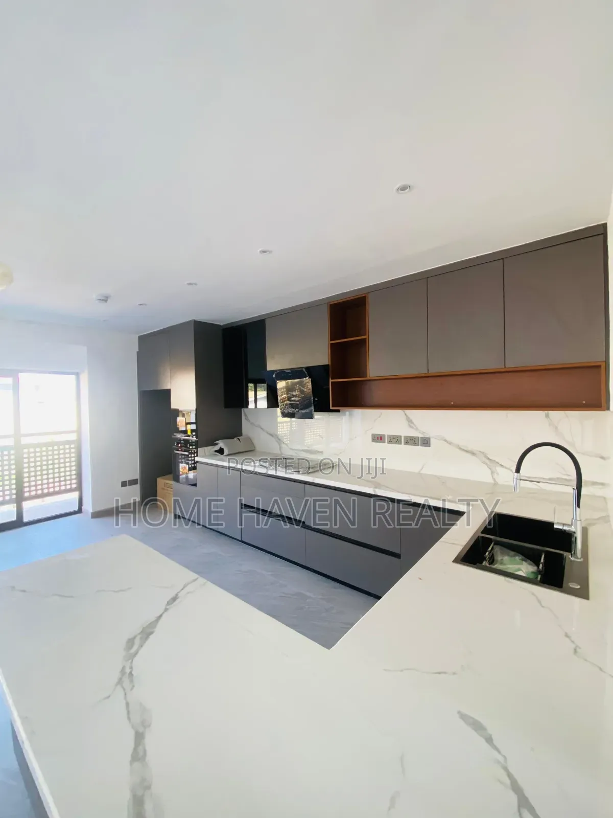 2bdrm Apartment in Dzorwulu North for rent in Dzorwulu