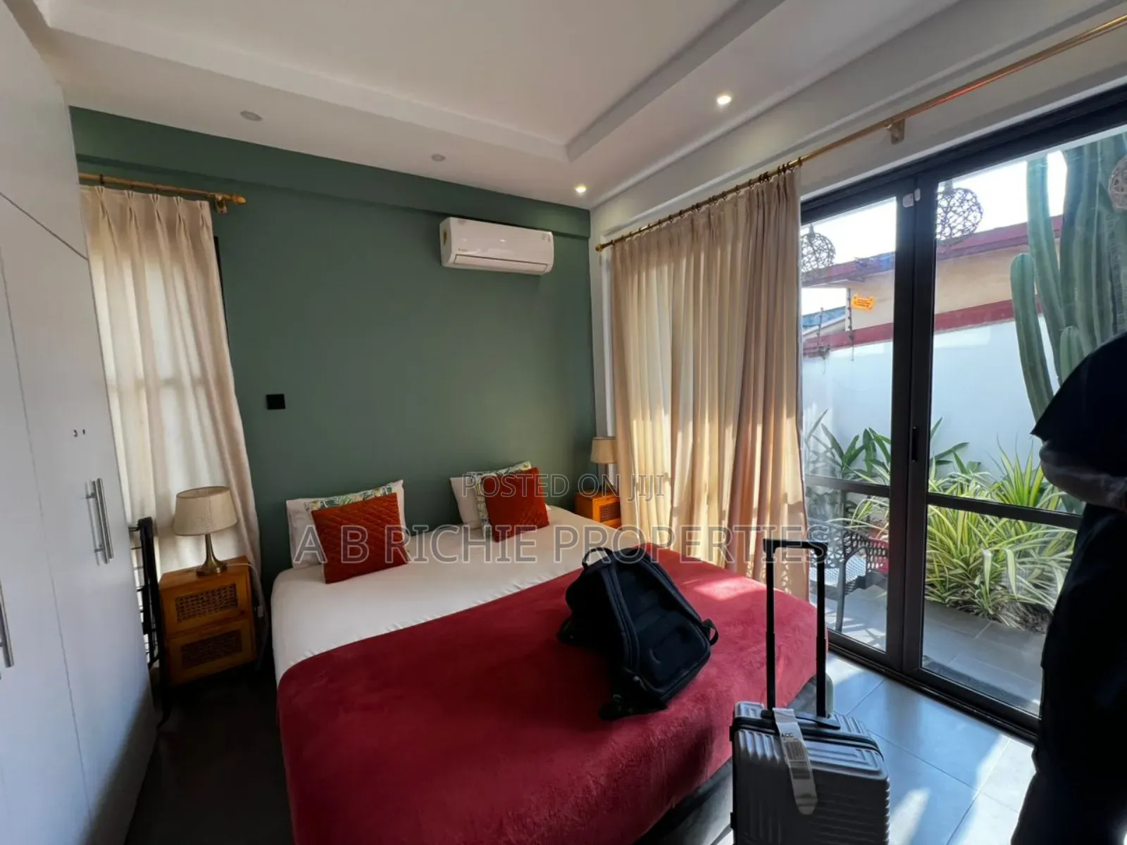Furnished 1bdrm Apartment in Ab Richie Properties, Osu Ako-Adjei in Osu Ako-Adjei