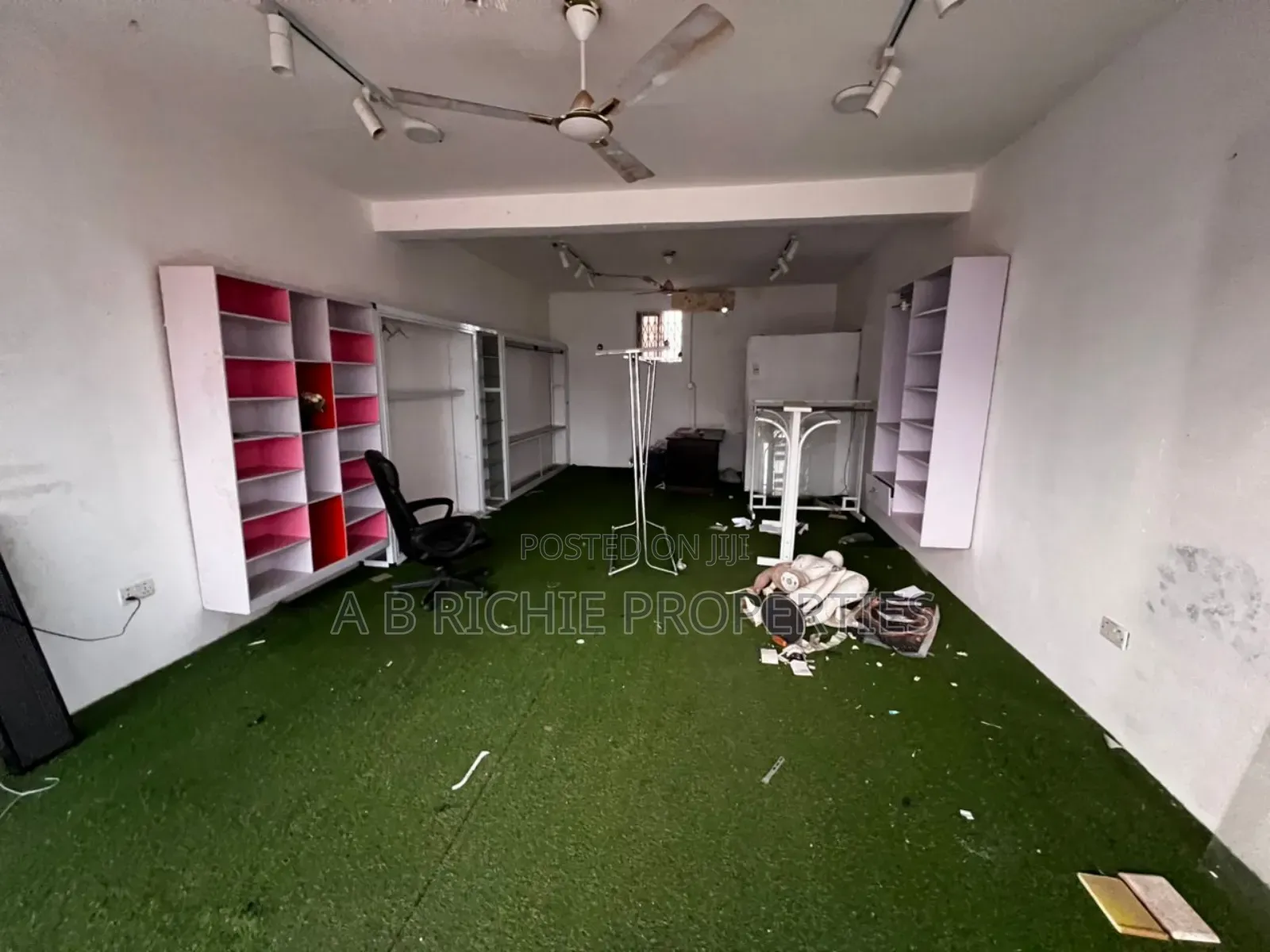 Shop for Rent at Tse-Addo in Tseaddo