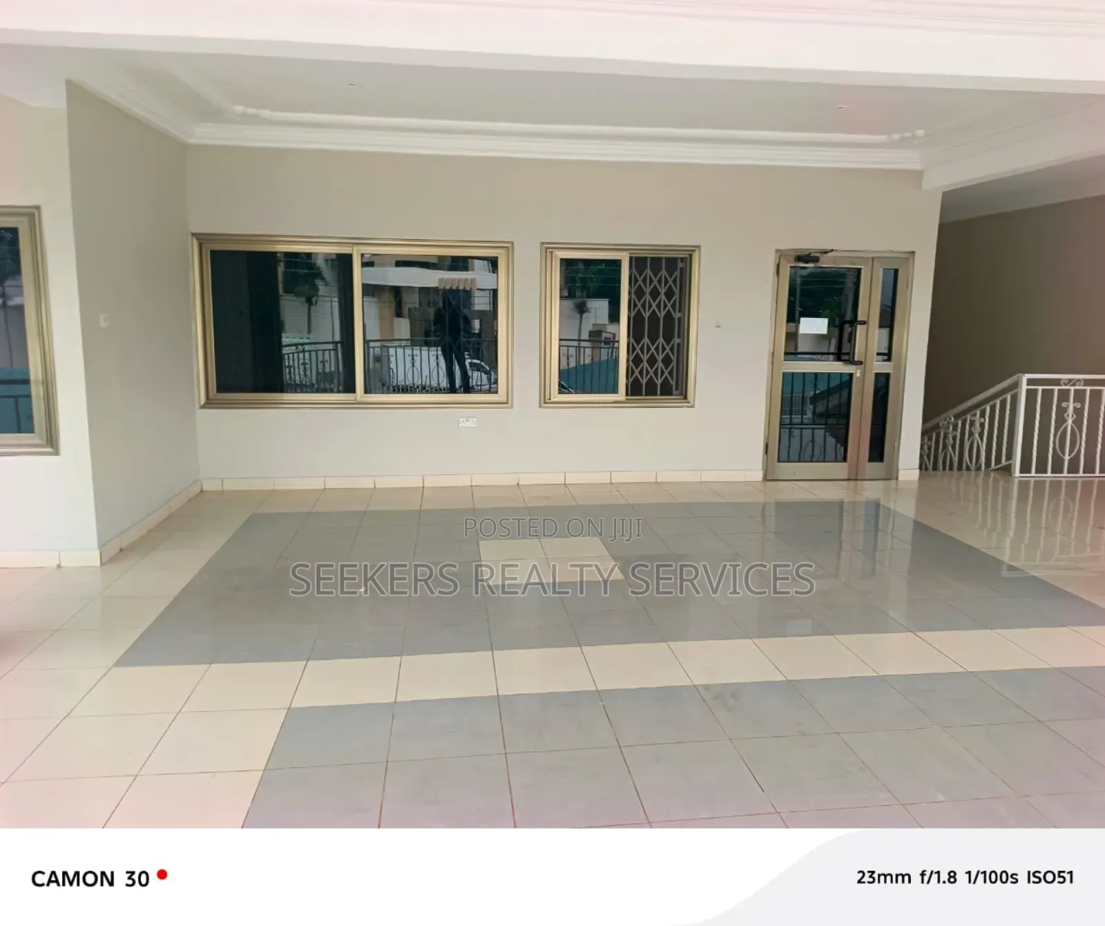 12bdrm House in Seekers Realty, Prisons for rent in Prisons