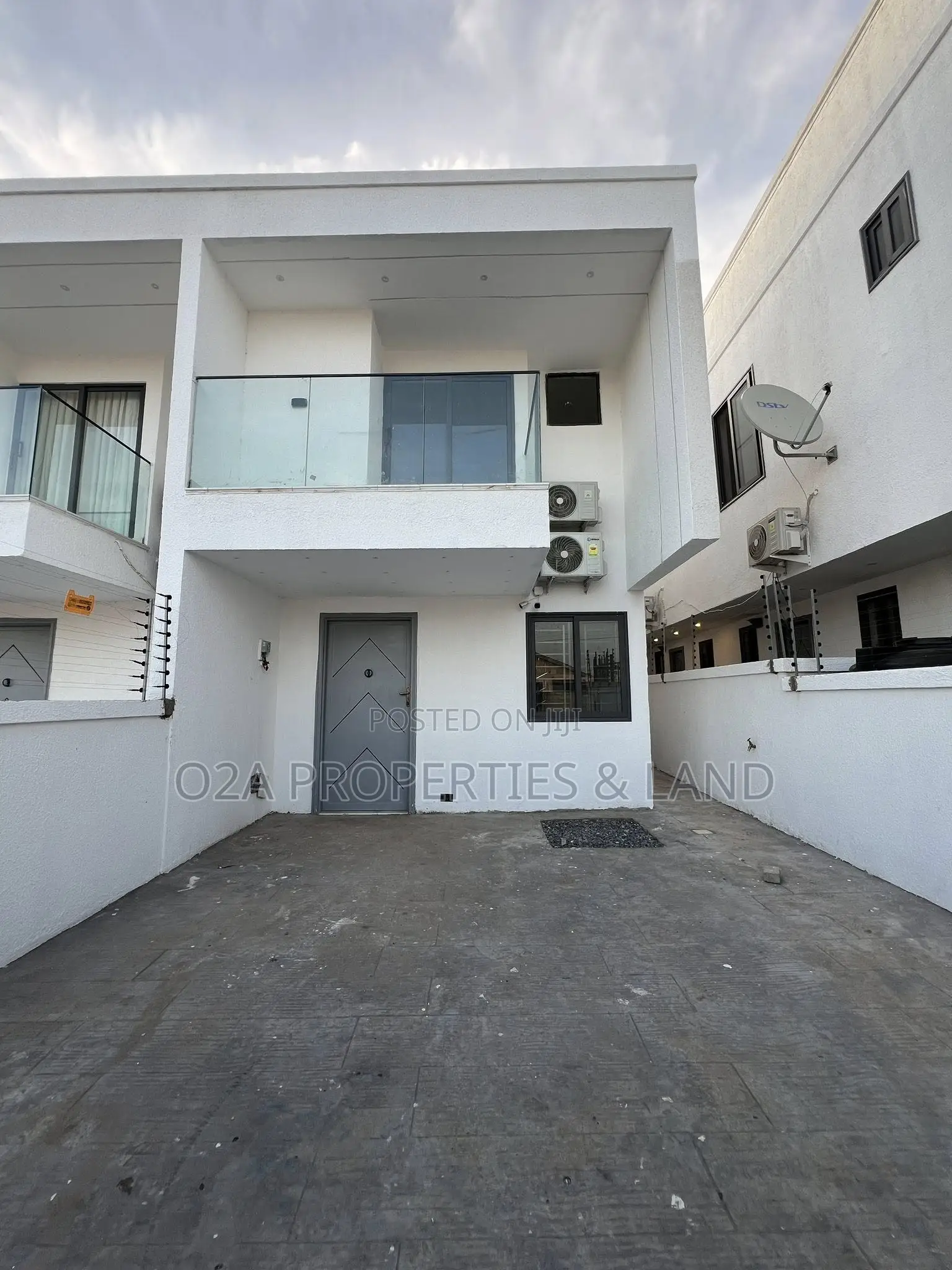 2bdrm House in Botwe, Lake Side Estate for sale in Lake Side Estate