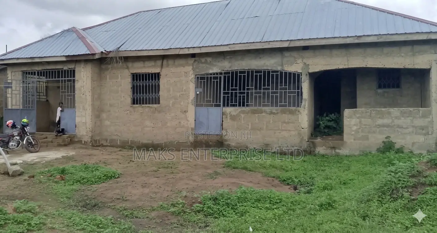 1 Chamber and Hall Self-Contained, 2 Single Room Self-Contained in Awutu Senya East Municipal