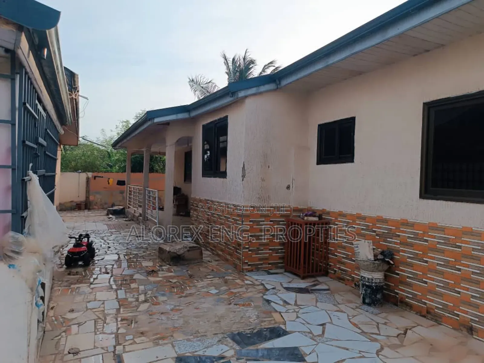 3bdrm House in Oyarifa, Owusu Ansah for rent in Owusu Ansah