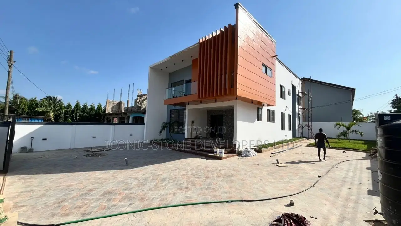 4bdrm House in Tantra Hills for sale in Tantra Hills