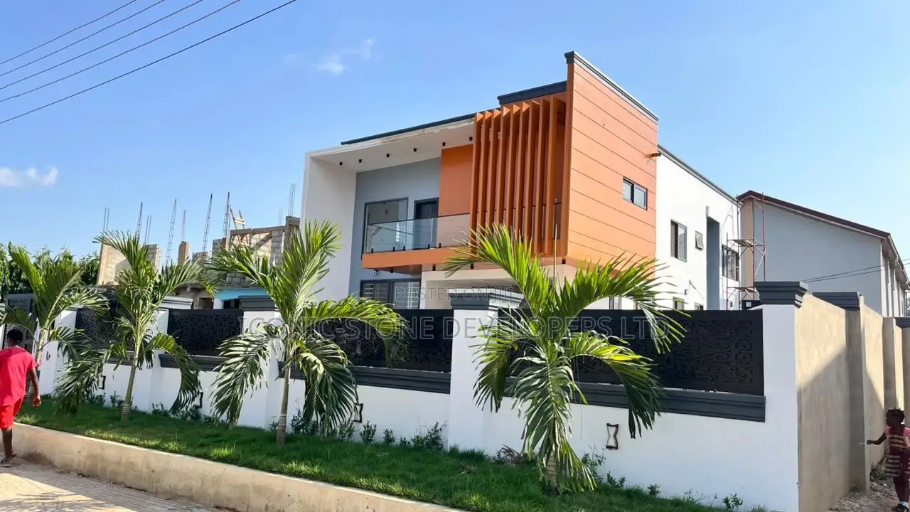 4bdrm House in Tantra Hills for sale in Tantra Hills