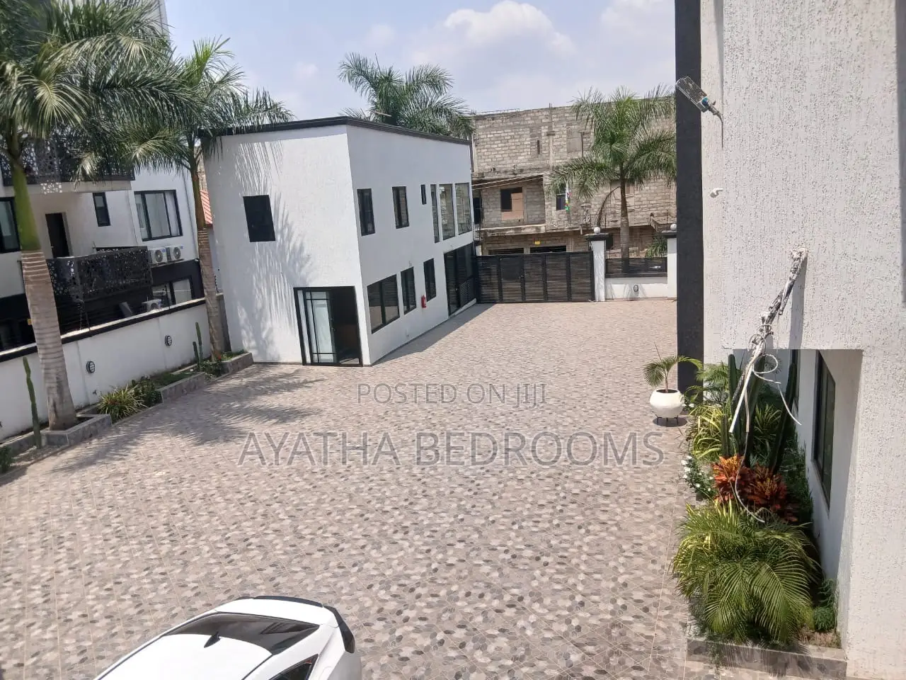 Furnished 2bdrm Apartment in Manet, New Town for rent in New Town