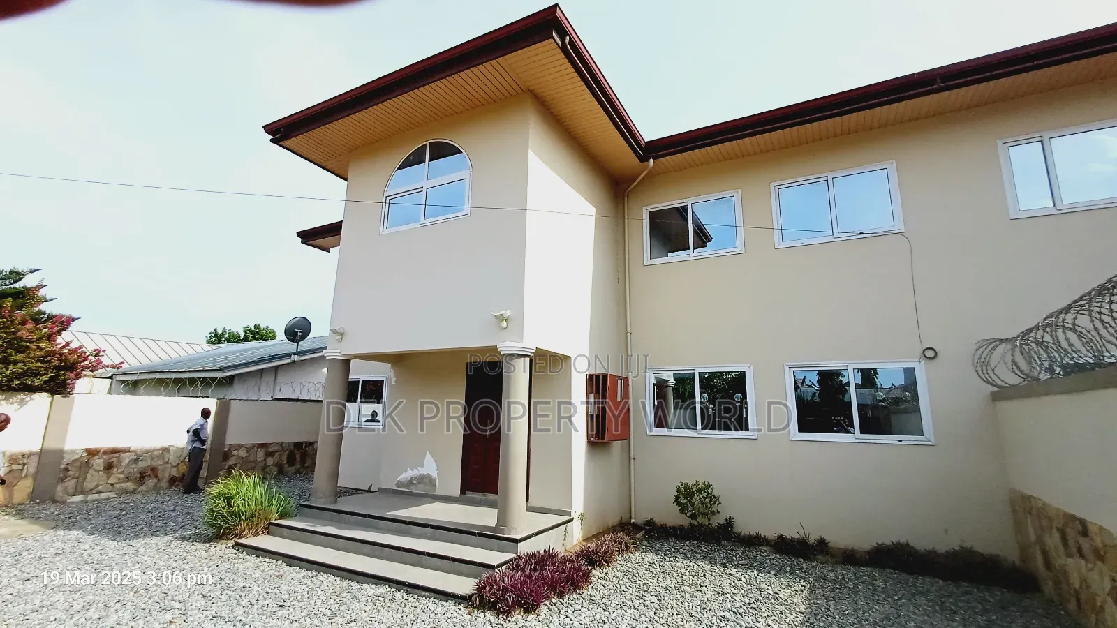 3bdrm Duplex in Ga East Municipal for rent in Ga East Municipal