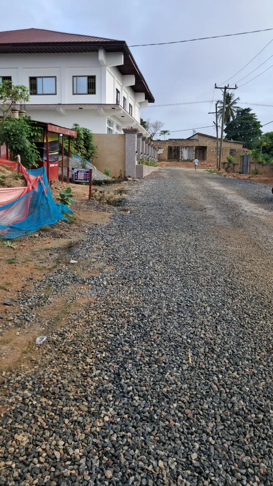 3bdrm Apartment in Amasaman Doblogono for sale in Amasaman