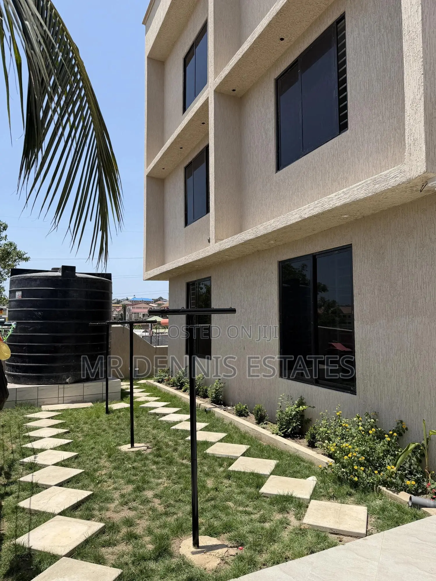 2bdrm Apartment in Westhills Mall for rent in West Hills Mall Area