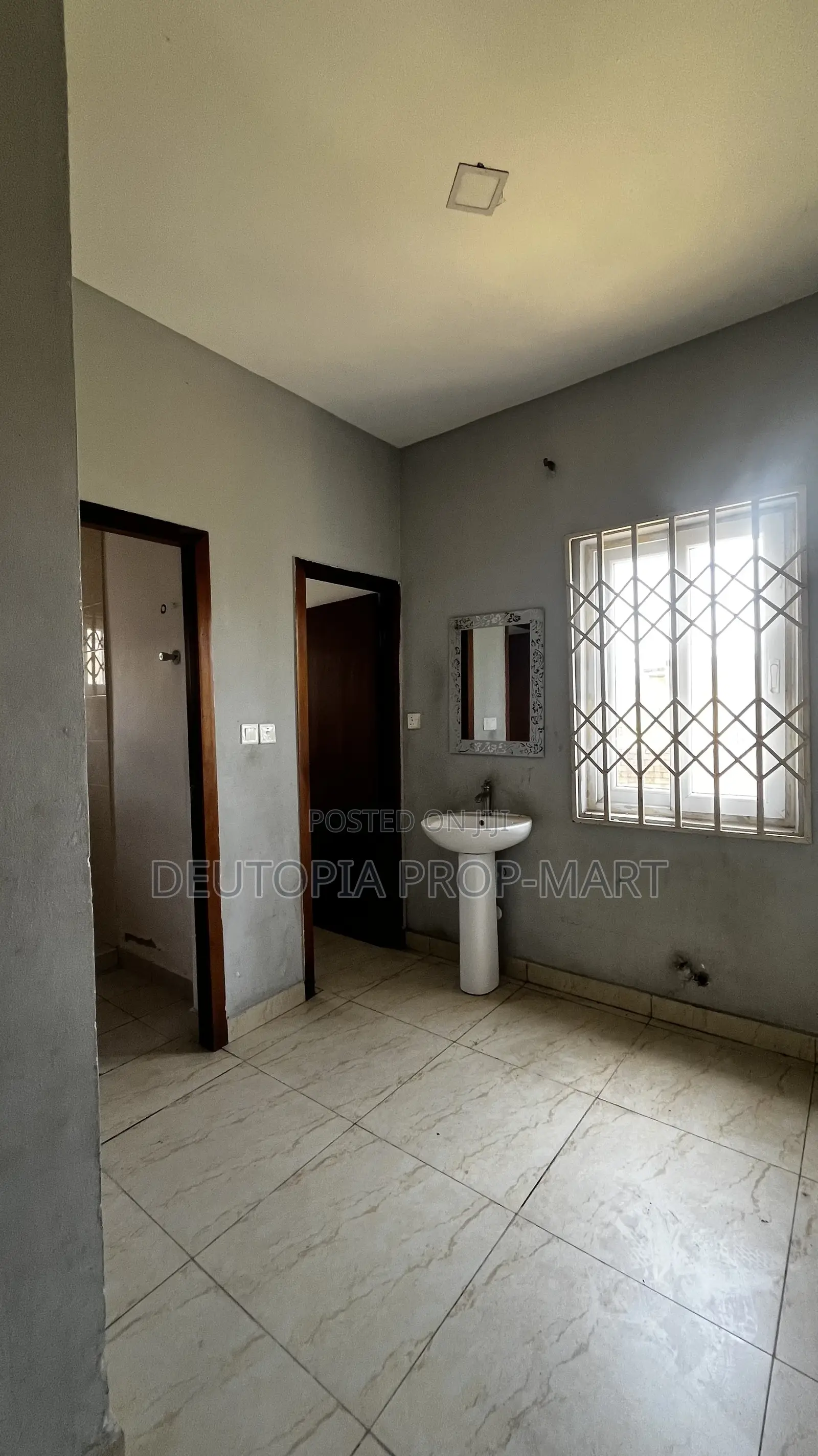 2bdrm House in Sole Lagoon View, Tema Metropolitan for rent in Tema Metropolitan