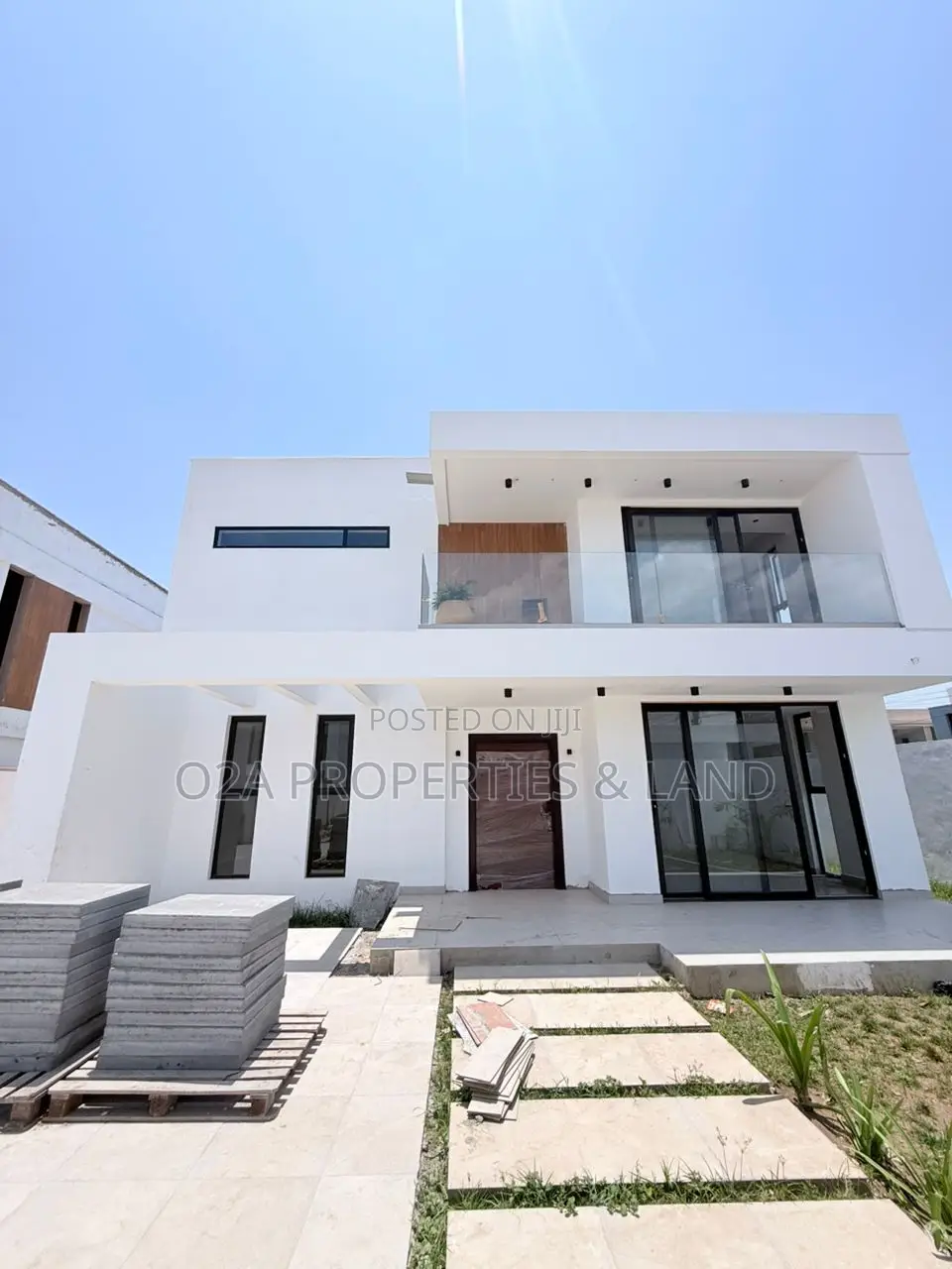 3bdrm House in East Airport for sale in Airport Residential Area