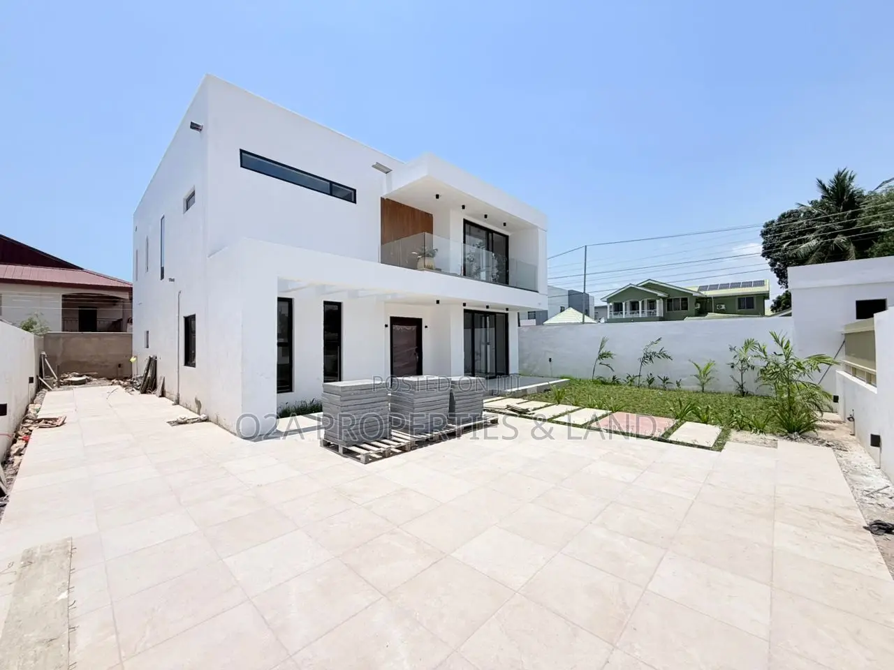 3bdrm House in East Airport for sale in Airport Residential Area