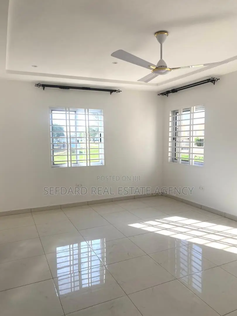 2bdrm Duplex in Achimota for rent in Achimota