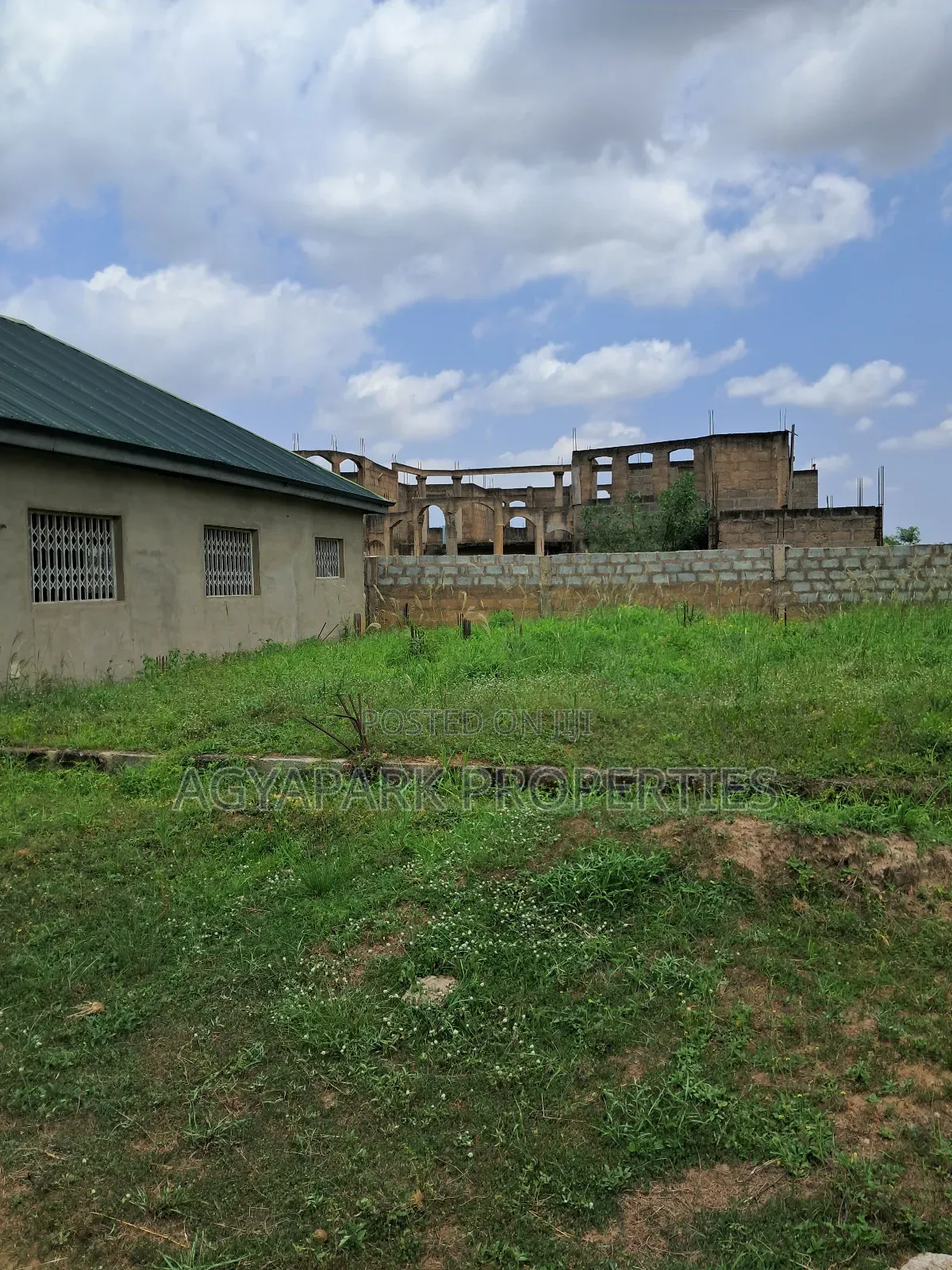2bdrm House in Kuntuse, Amasaman for sale in Amasaman