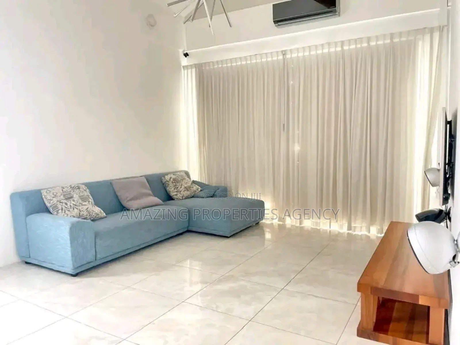 5bdrm House in Airport Hills for sale in Airport Residential Area
