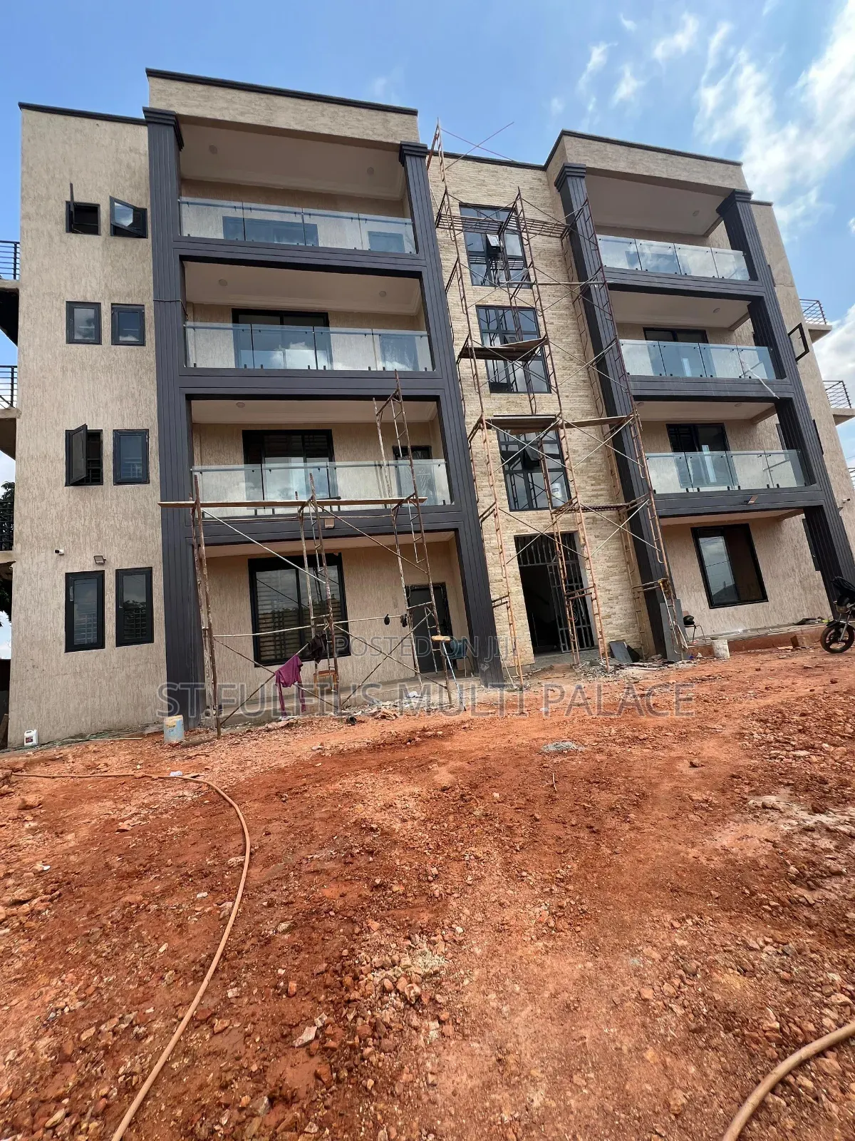 2bdrm Apartment in East Legon American for rent in American House