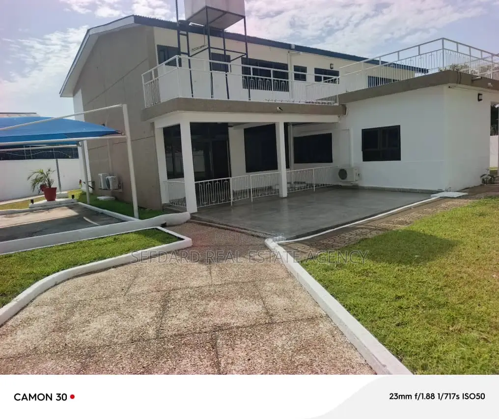 8bdrm House in Cantonments for rent in Cantonments