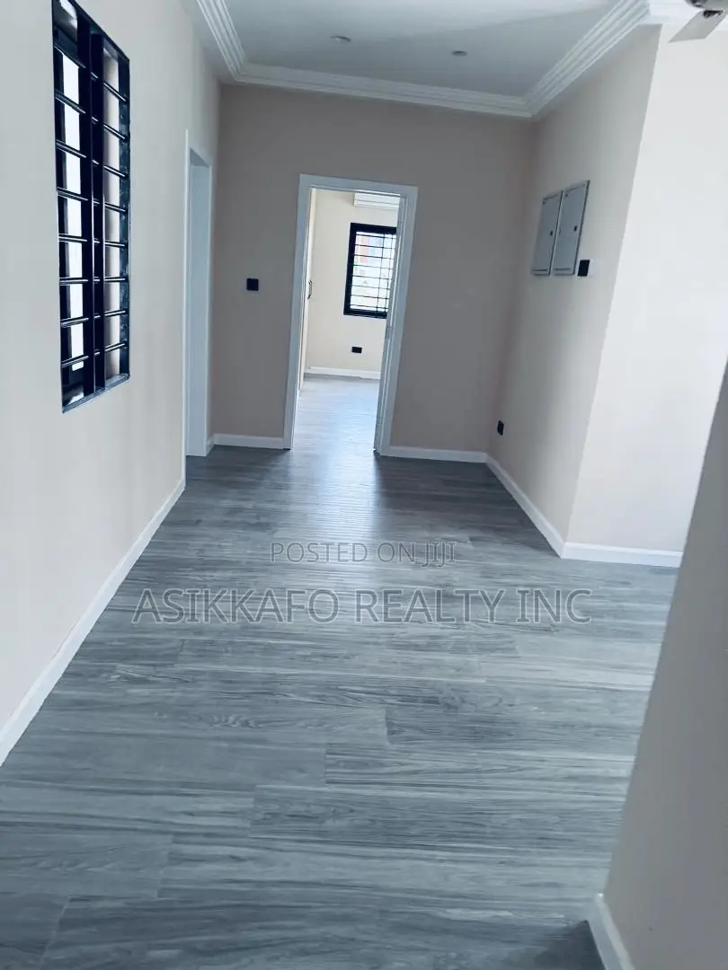 3bdrm Duplex in East Airport, Tseaddo for rent in Tseaddo