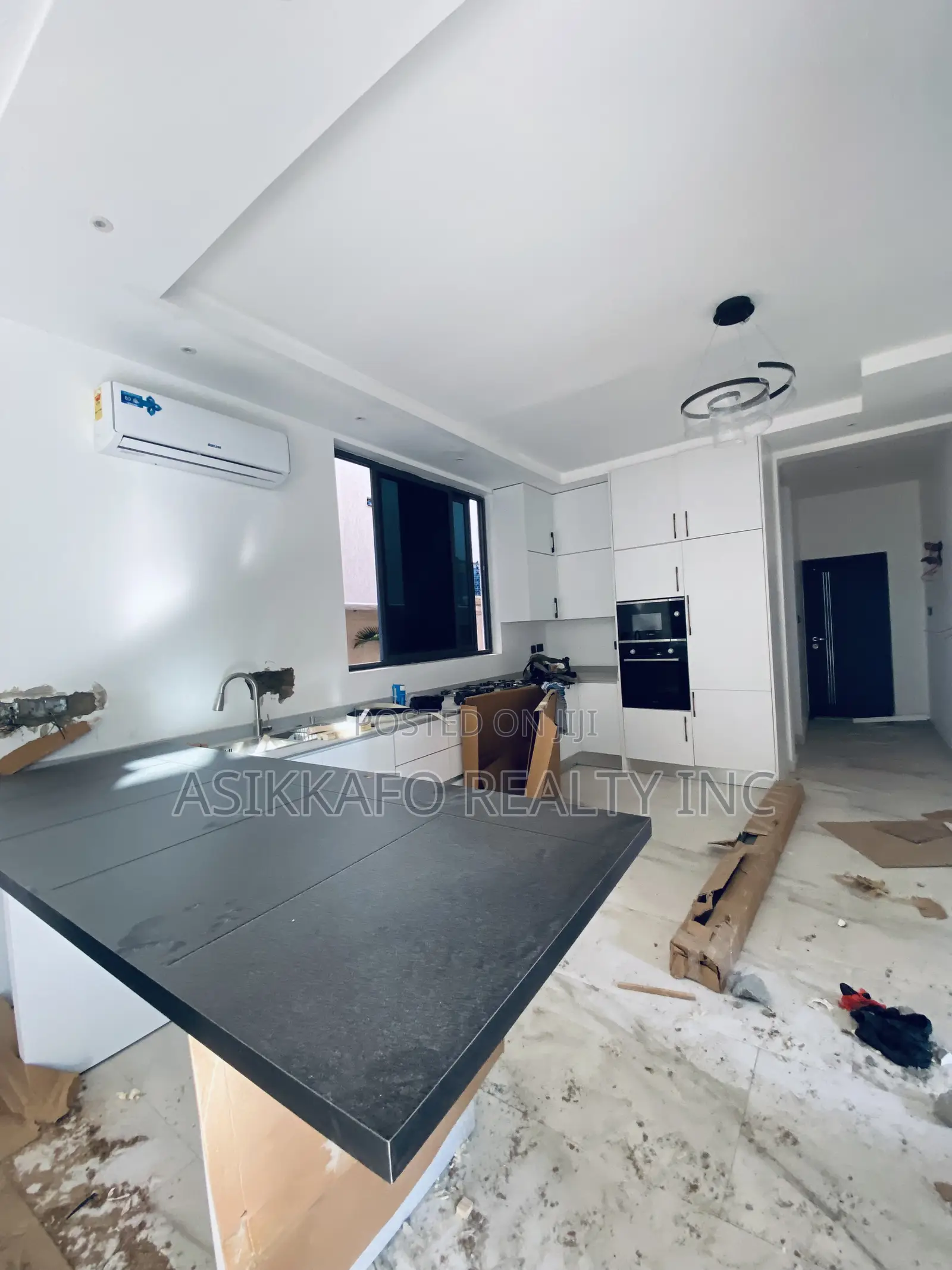 4bdrm Penthouse in East Airport, Tseaddo for rent in Tseaddo