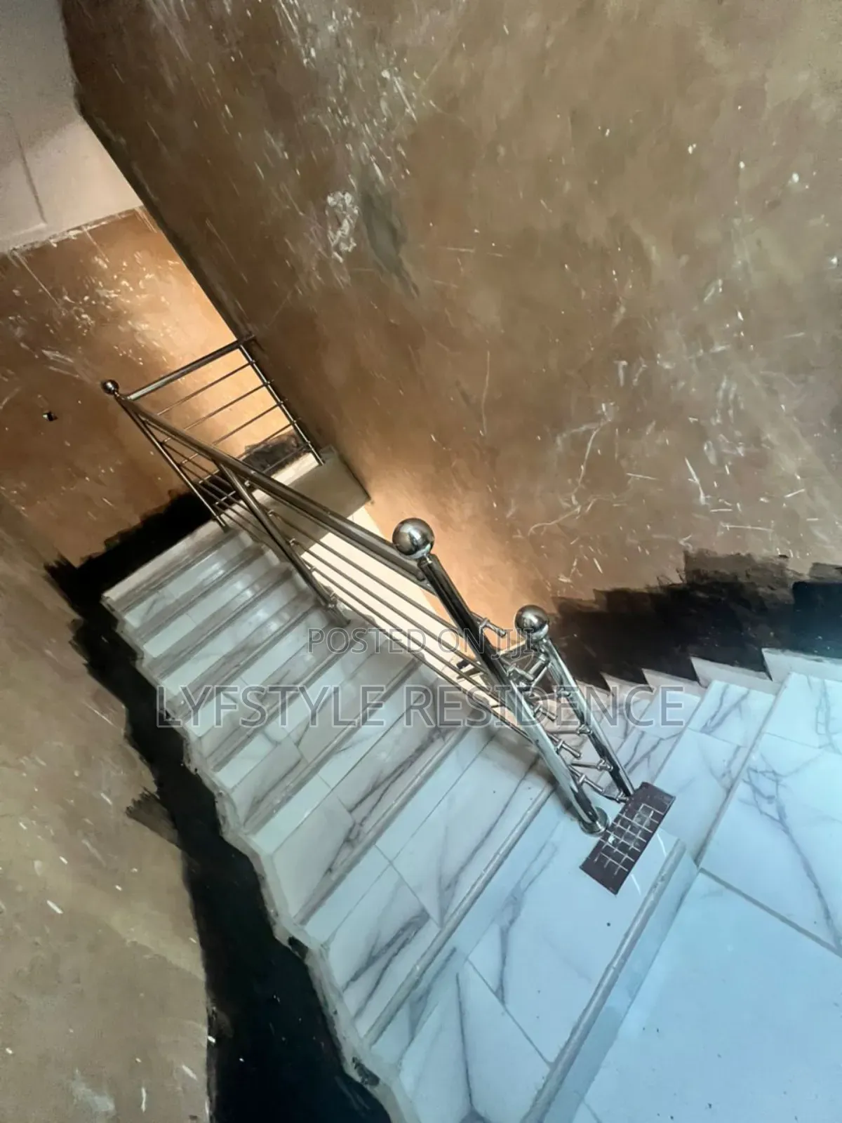3bdrm House in A.C.P Junction Area., Kwabenya for sale in Kwabenya