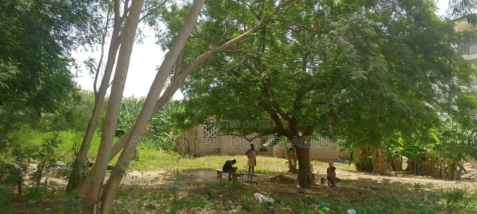 1 1⁄2 Plots (100ft/100ft) of Land With an Old Building at Dzorwulu. in Nyaho Medical Centre
