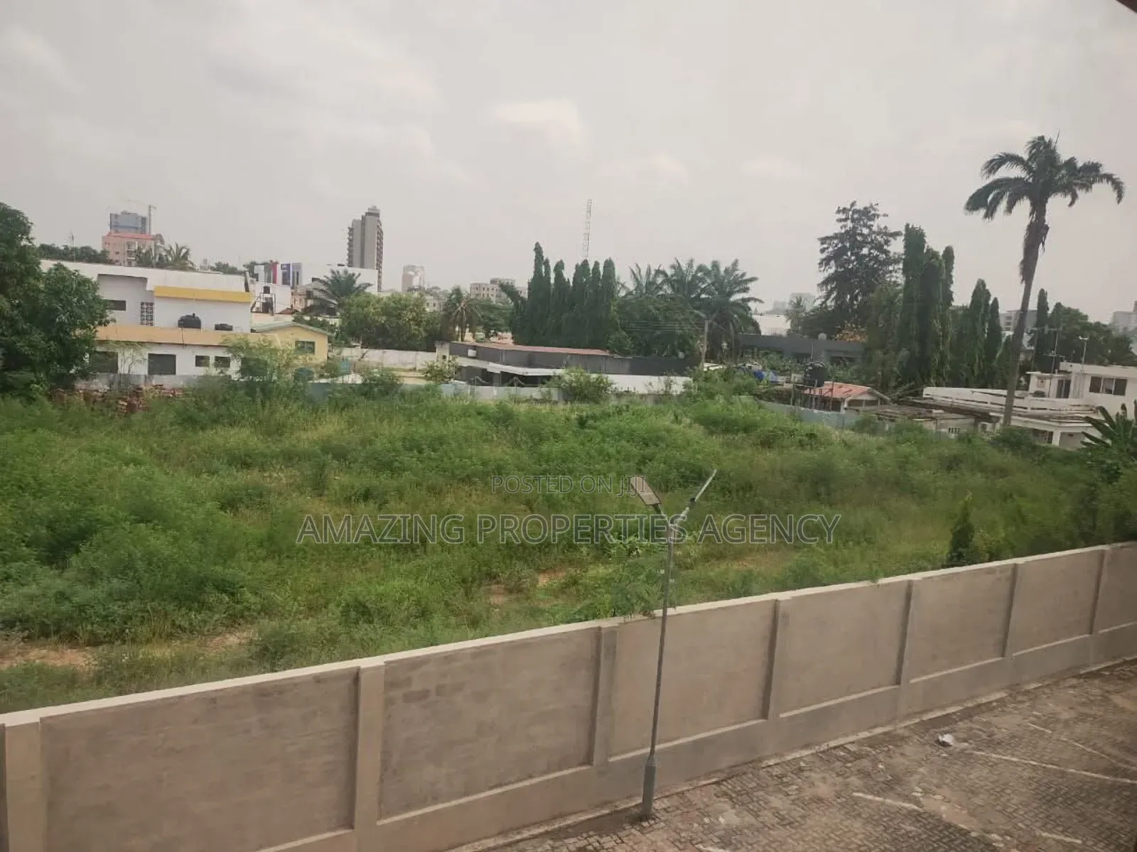 Almost 2 Plots (100ft/120ft) of Land With an Old Building Dzorwulu in Nyaho Medical Centre