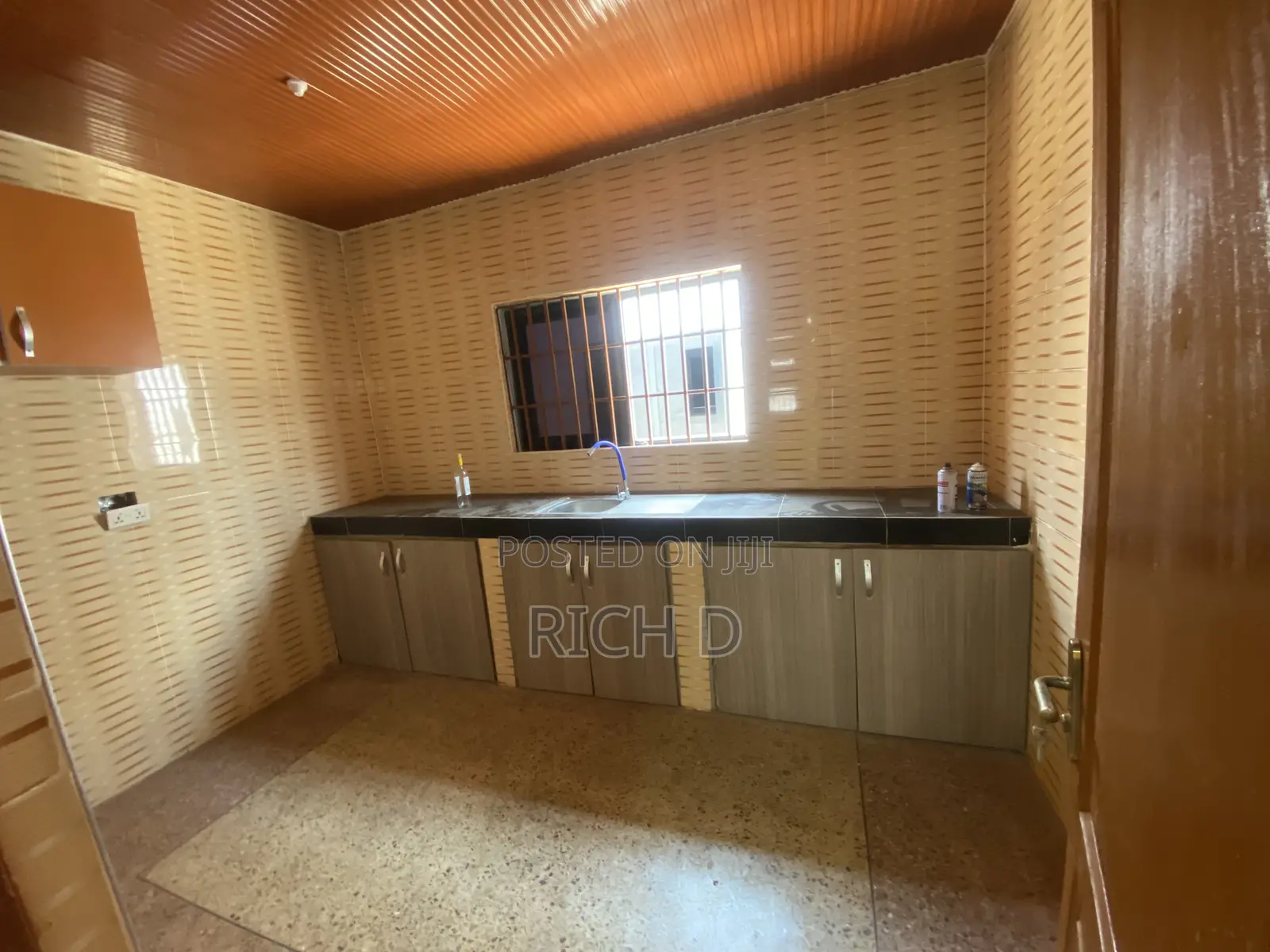2bdrm House in Dawhenya for rent in Dawhenya