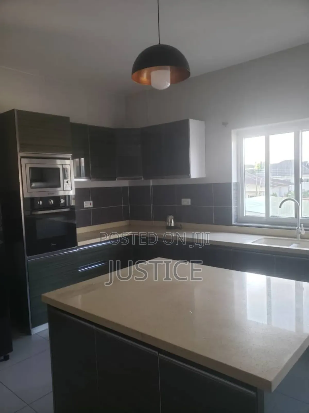 Furnished 3bdrm Apartment in Labone for rent in Labone Junction