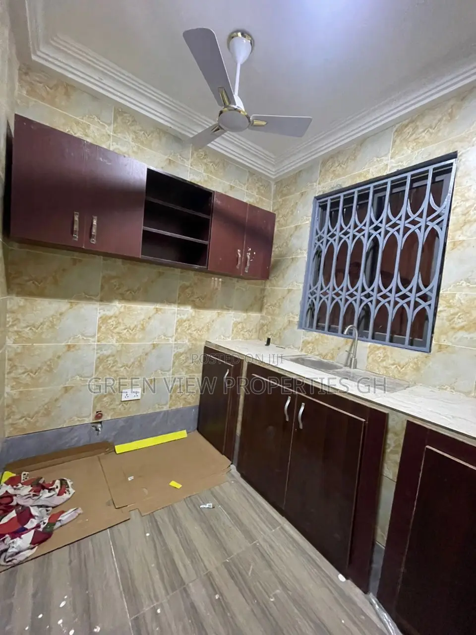 1bdrm Room & Parlour in West Hills Mall Area for rent in West Hills Mall Area