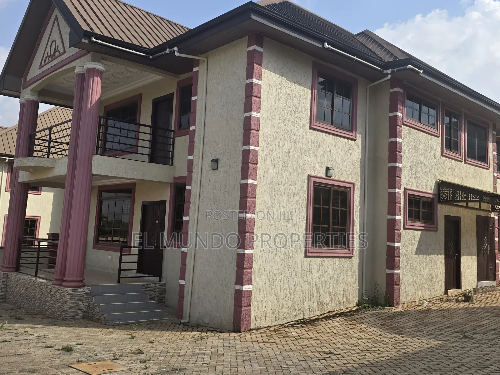6bdrm House in Agric Krumoase, Kumasi Metropolitan for sale in Kumasi Metropolitan