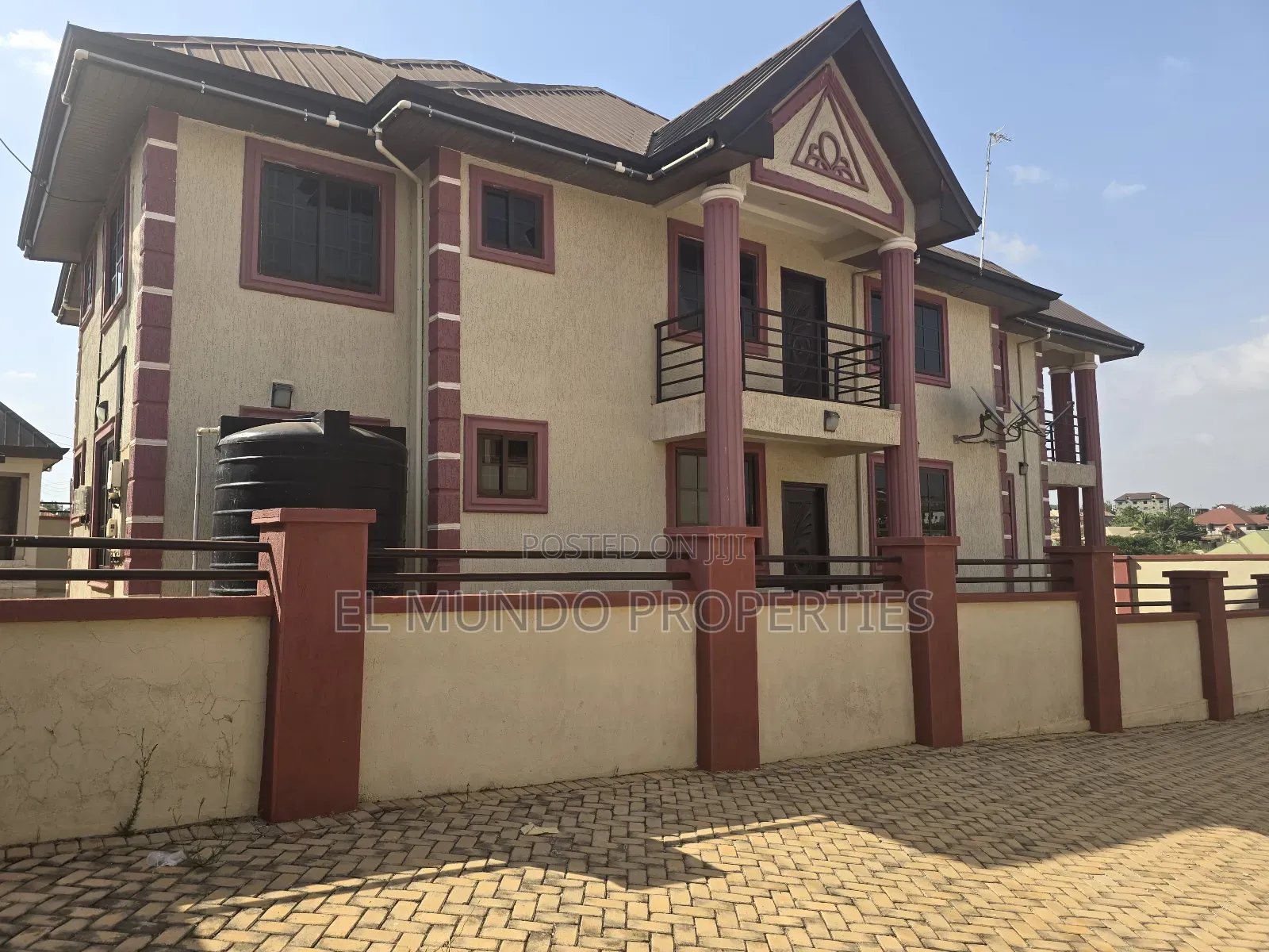6bdrm House in Agric Krumoase, Kumasi Metropolitan for sale in Kumasi Metropolitan