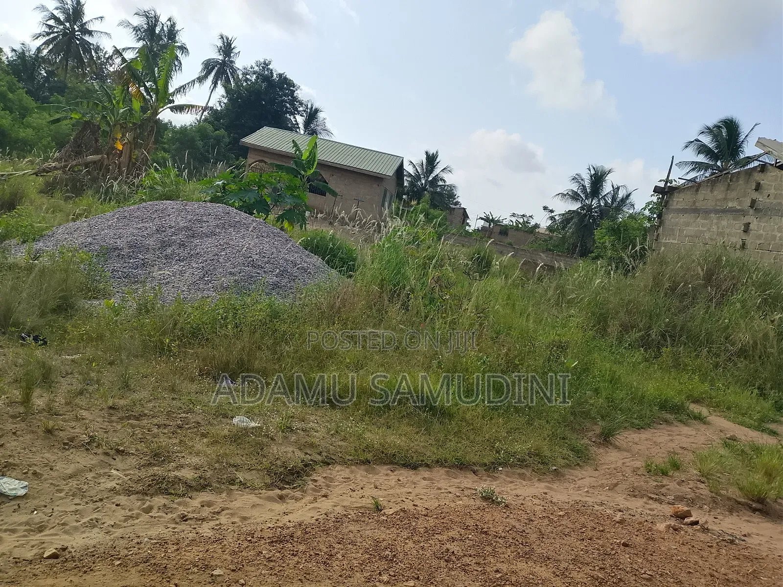 Half Plot of Land at Obakrowa (Ashalaja) for Sale in Ga South Municipal