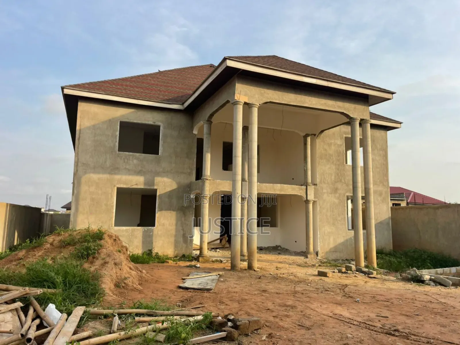 10bdrm House in Odumase Pokuase for sale in Pokuase