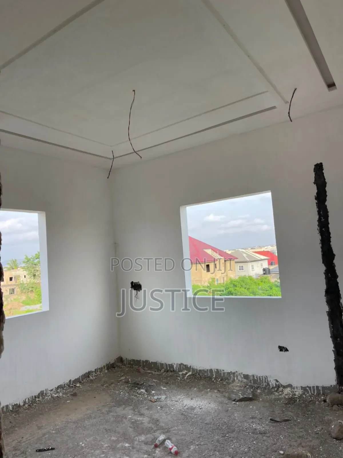 10bdrm House in Odumase Pokuase for sale in Pokuase
