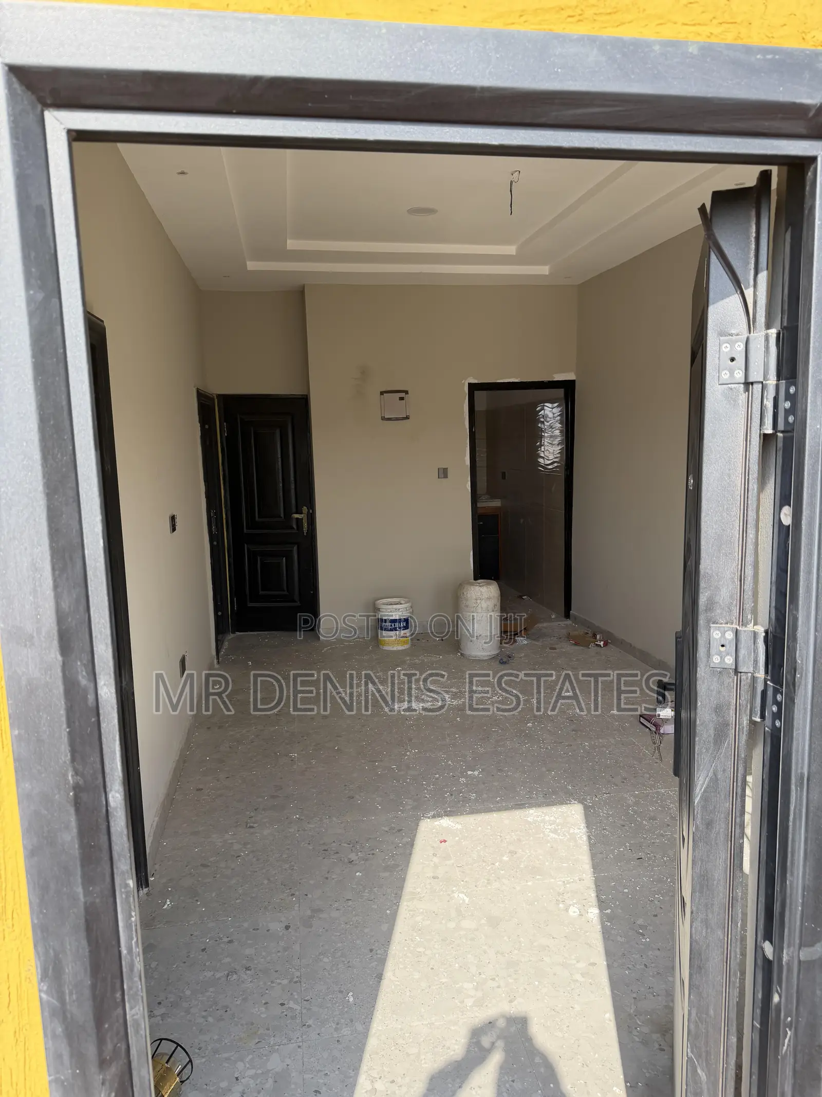 2bdrm Apartment in Westhills Mall for rent in West Hills Mall Area
