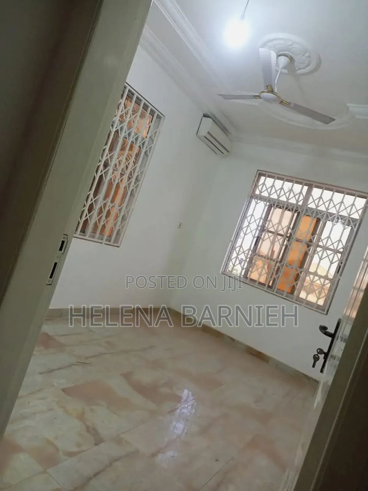 2bdrm Apartment in Helena Estate Agency, The Mall for rent in The Mall