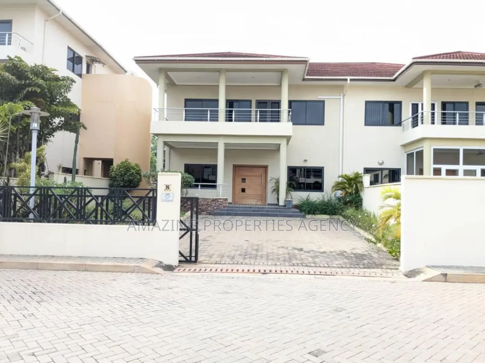 5bdrm House in Cantonment, Acquinas for rent in Acquinas