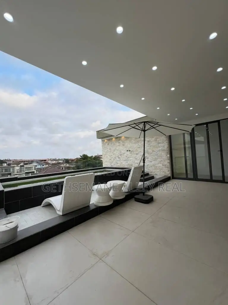 5bdrm Penthouse in Gethsemeny Alley, Cantonments for sale in Cantonments
