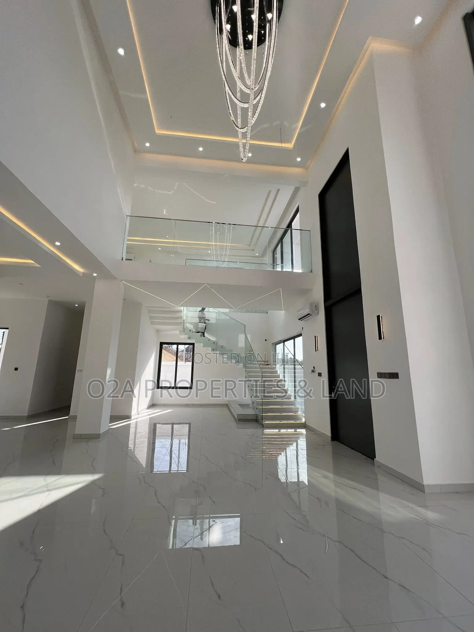 4bdrm House in Botwe, Lake Side Estate for sale in Lake Side Estate