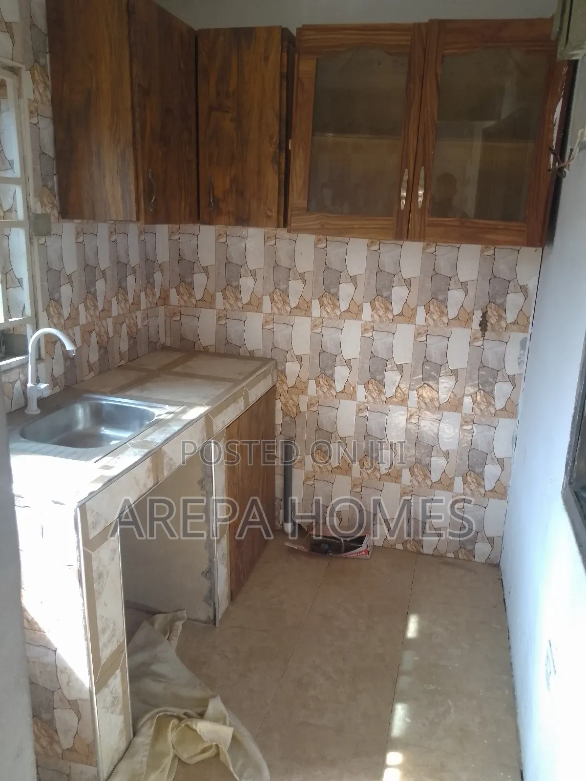 1bdrm Apartment in Arepa Homes, Madina for rent in Madina