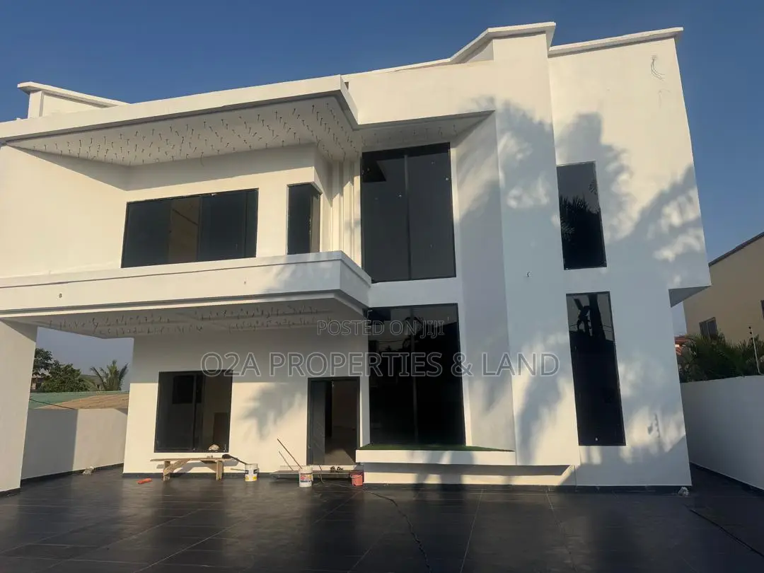 4bdrm House in Ashongman Estate, Pure Water for sale in Pure Water
