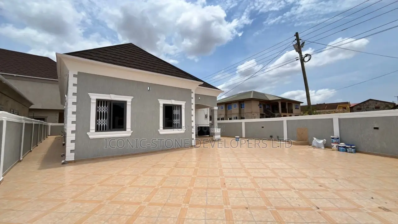 3bdrm House in Tantra Hills for sale in Tantra Hills