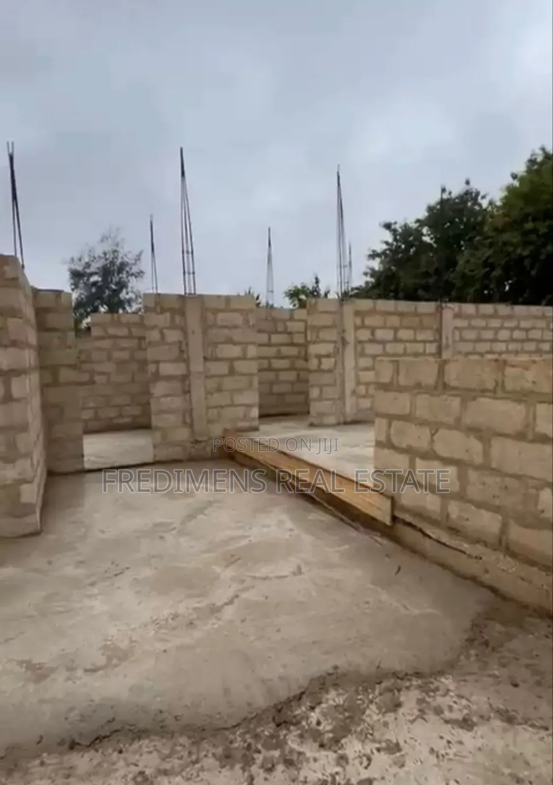 7bdrm House in Fredimens Real, Kumasi Metropolitan for sale in Kumasi Metropolitan