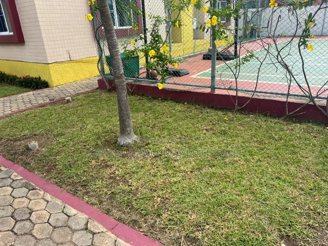 Furnished 3bdrm Apartment in Airport Residential Area for sale in Airport Residential Area
