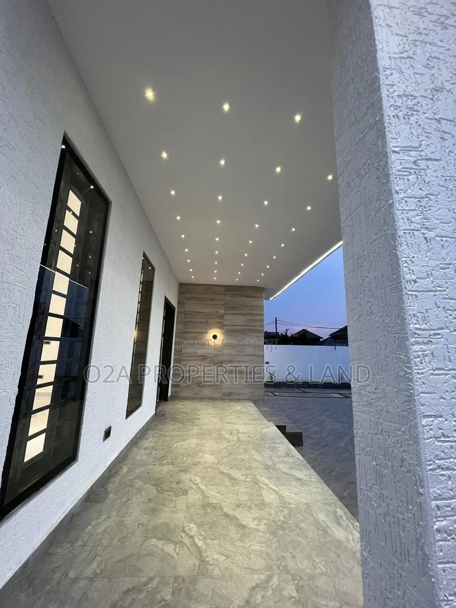 3bdrm Bungalow in Lakeside Estate for sale in Lake Side Estate