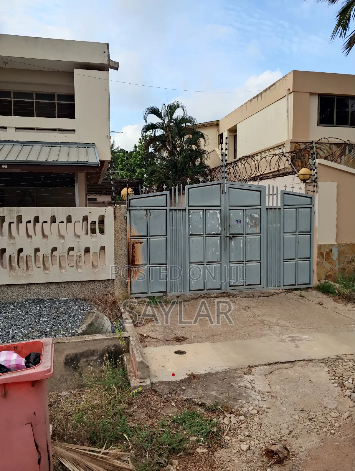 5bdrm Mansion in Enjoyy Estates, Tema Metropolitan for sale in Tema Metropolitan