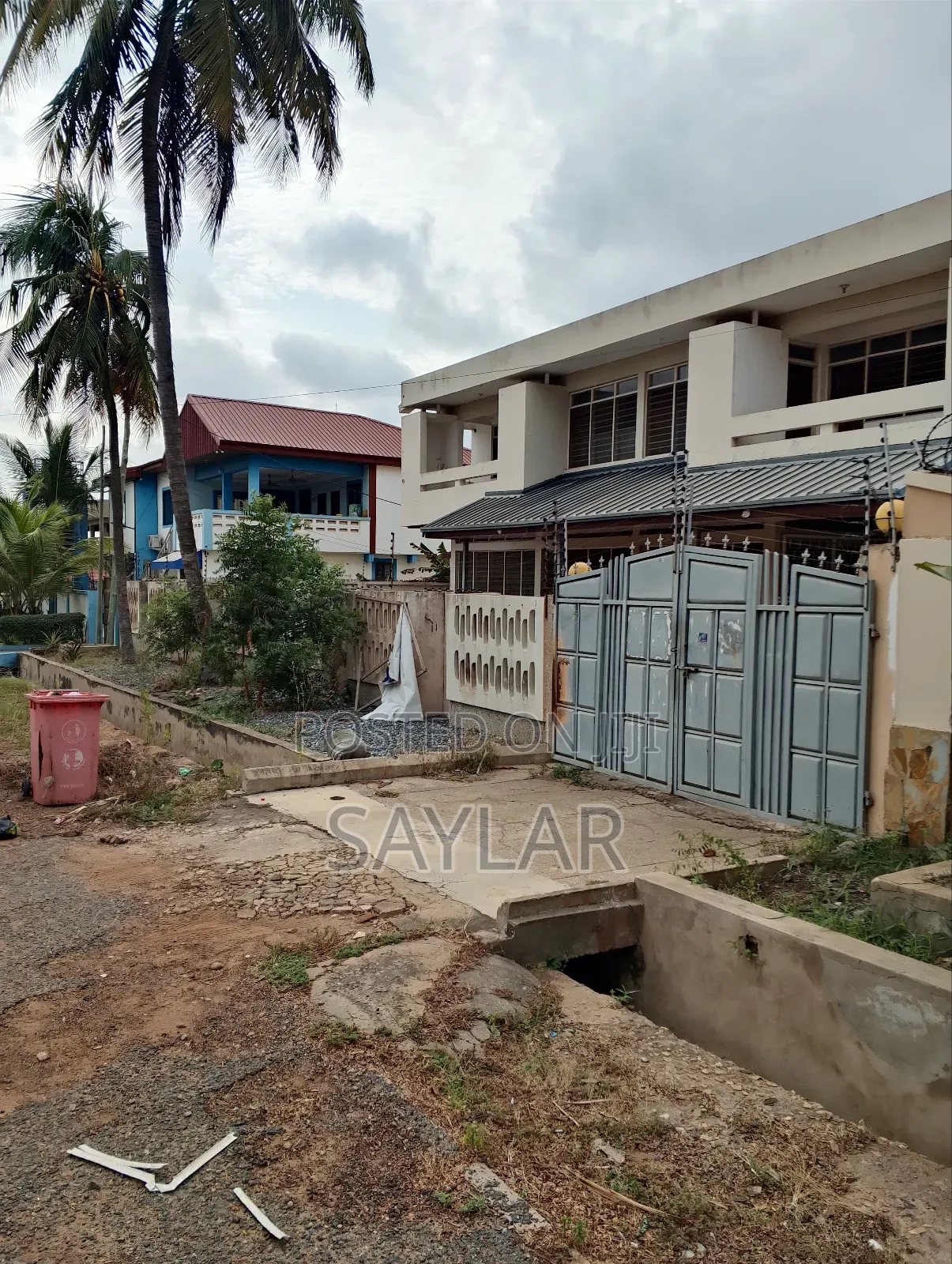 5bdrm Mansion in Enjoyy Estates, Tema Metropolitan for sale in Tema Metropolitan