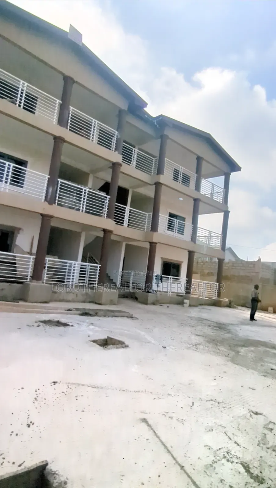 2bdrm Apartment in Pokuase for rent in Pokuase